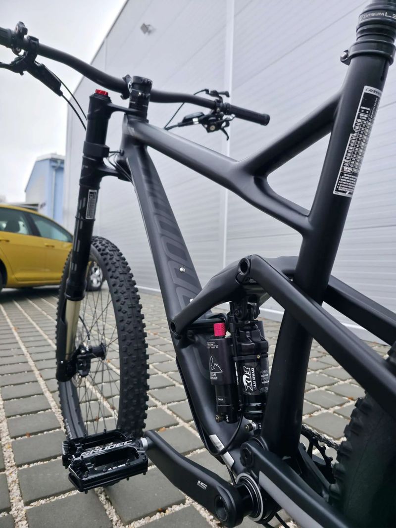 Cannondale Jekyll Carbon 2 Lefty 27,5″ velikost L