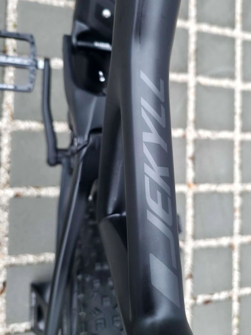 Cannondale Jekyll Carbon 2 Lefty 27,5″ velikost L