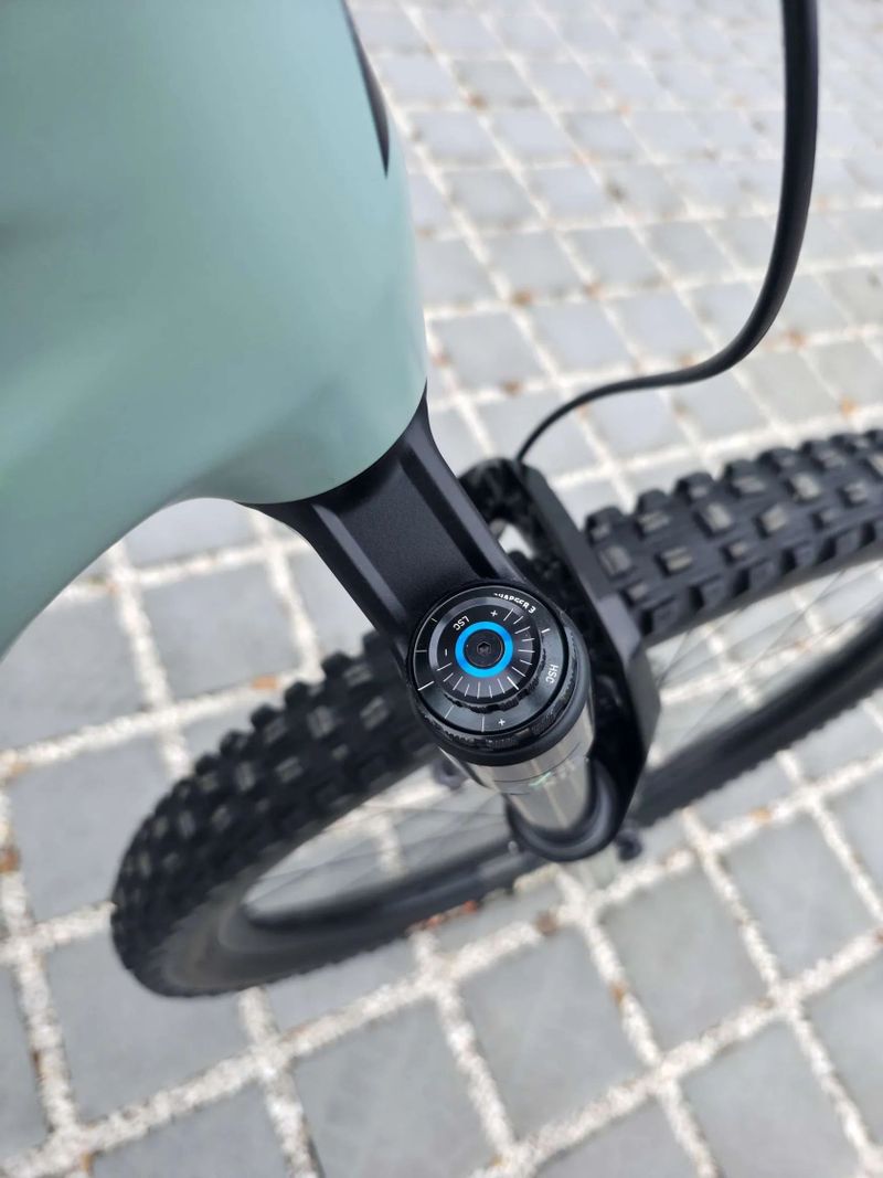 Elektrokolo Lapierre E-Zesty AM LTD 430Wh 2024 29″ velikost L