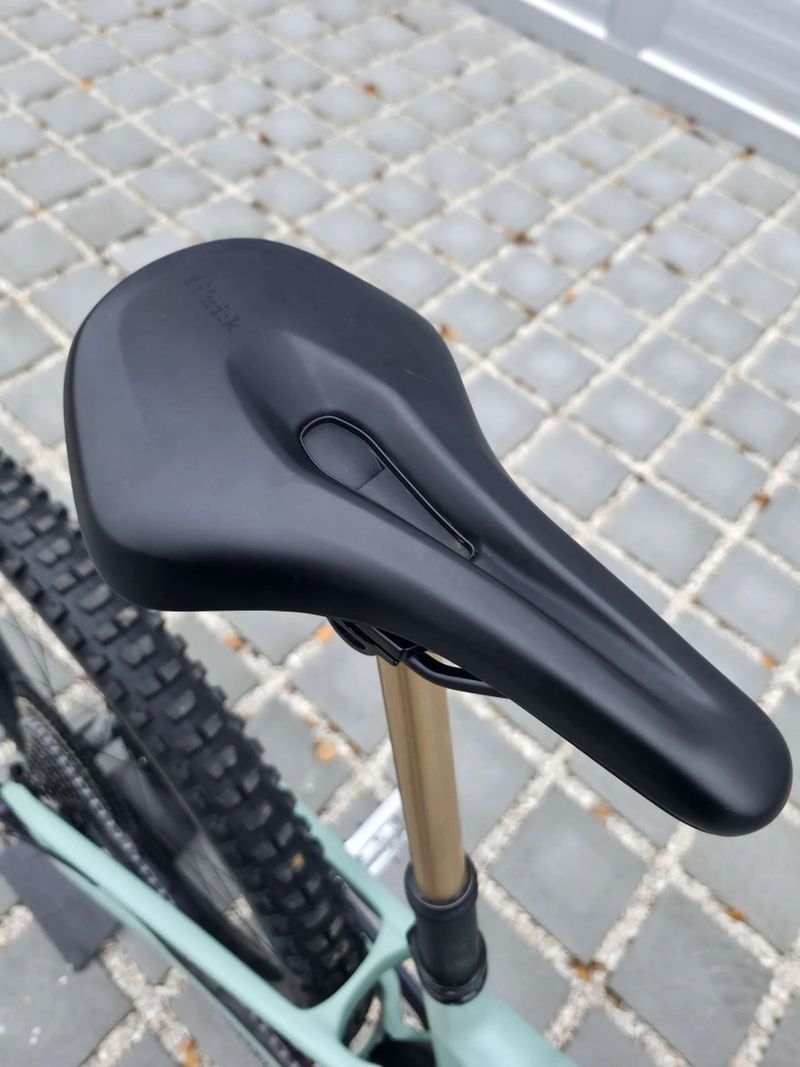 Elektrokolo Lapierre E-Zesty AM LTD 430Wh 2024 29″ velikost L