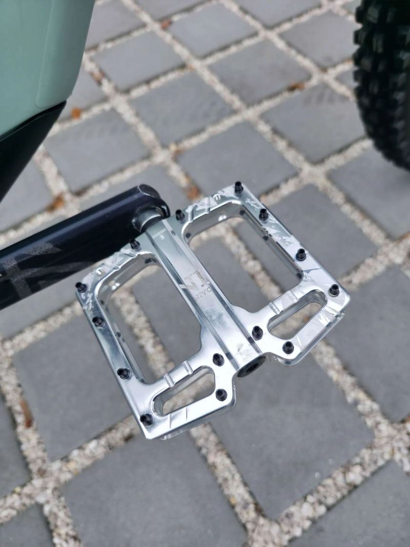 Elektrokolo Lapierre E-Zesty AM LTD 430Wh 2024 29″ velikost L