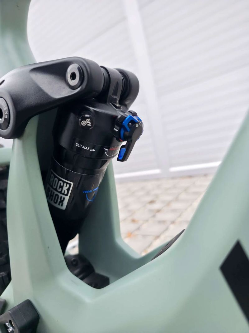 Elektrokolo Lapierre E-Zesty AM LTD 430Wh 2024 29″ velikost L