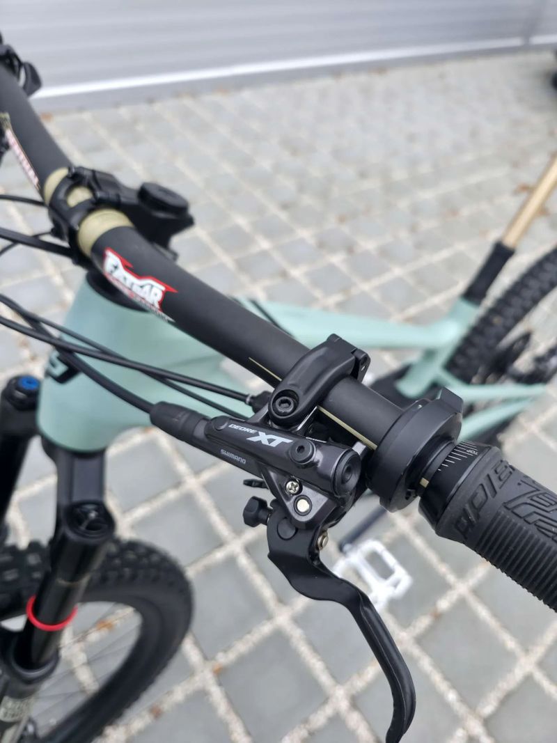 Elektrokolo Lapierre E-Zesty AM LTD 430Wh 2024 29″ velikost L