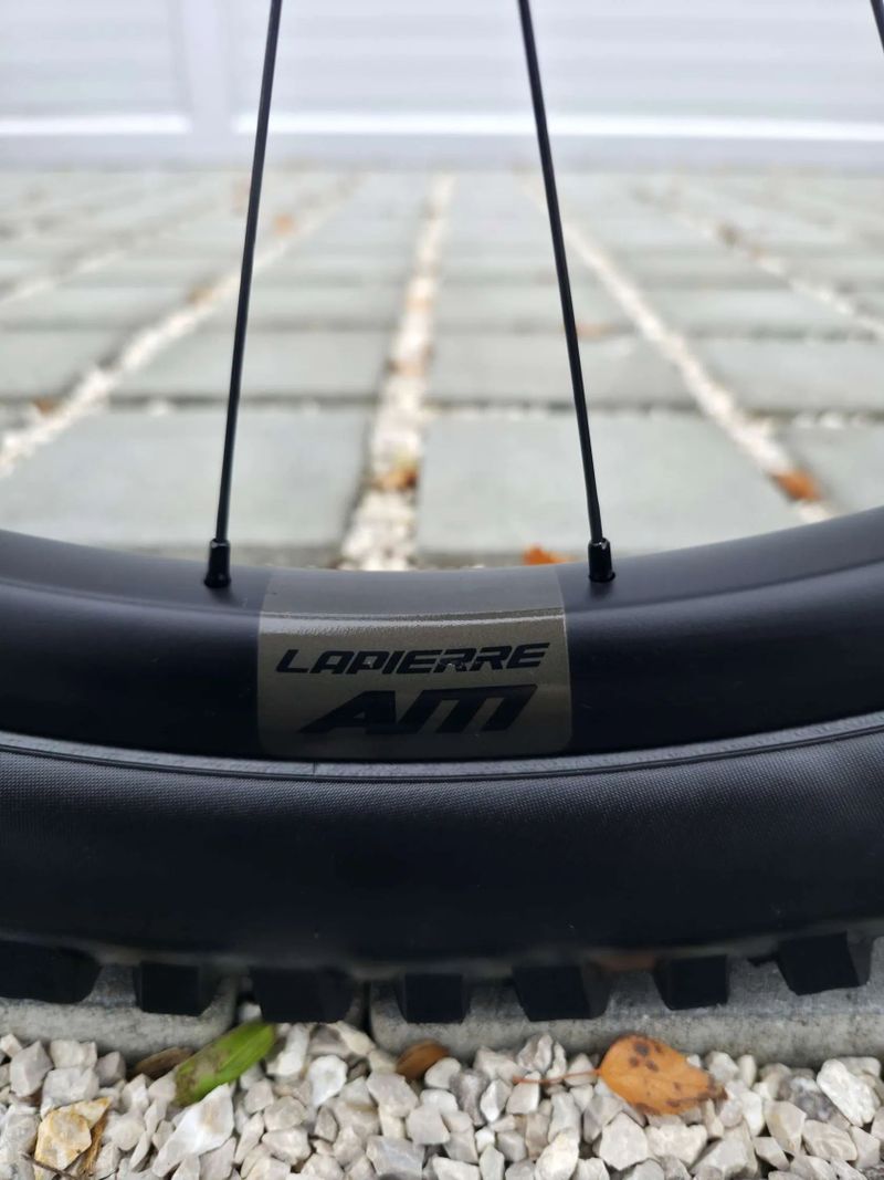 Elektrokolo Lapierre E-Zesty AM LTD 430Wh 2024 29″ velikost L