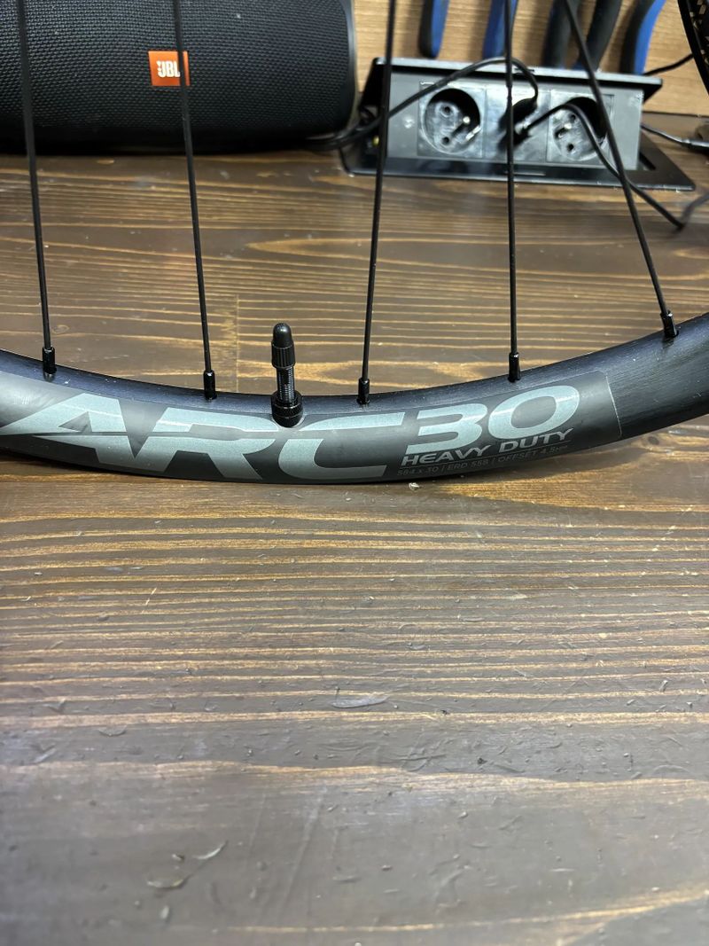RACE FACE Arc hd / DT swiss 370