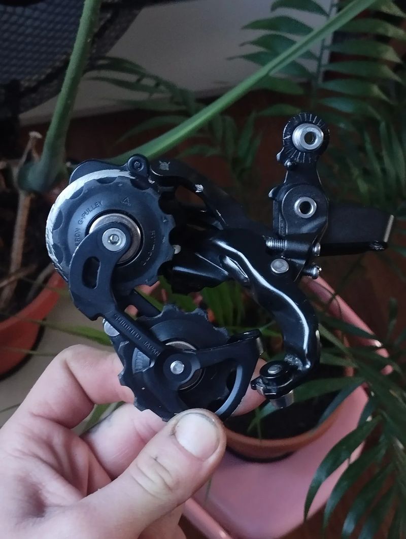Shimano ZEE Rd-M640