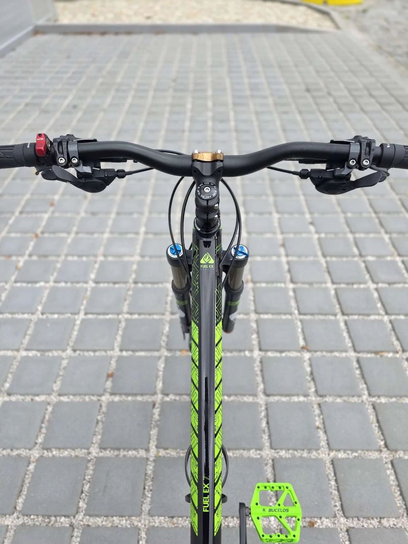 Trek Fuel EX 7 29″ velikost M/L