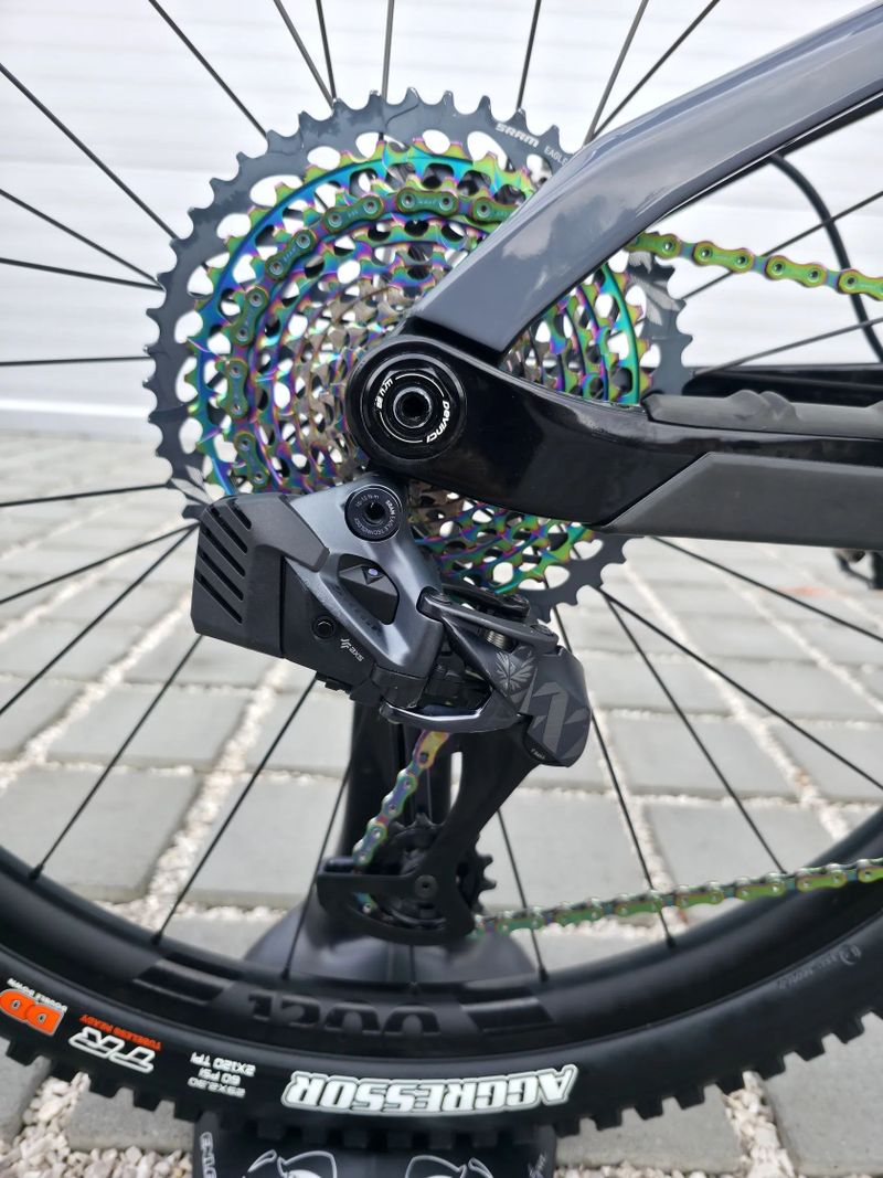 Devinci Django Carbon AXS 29″ - velikost M