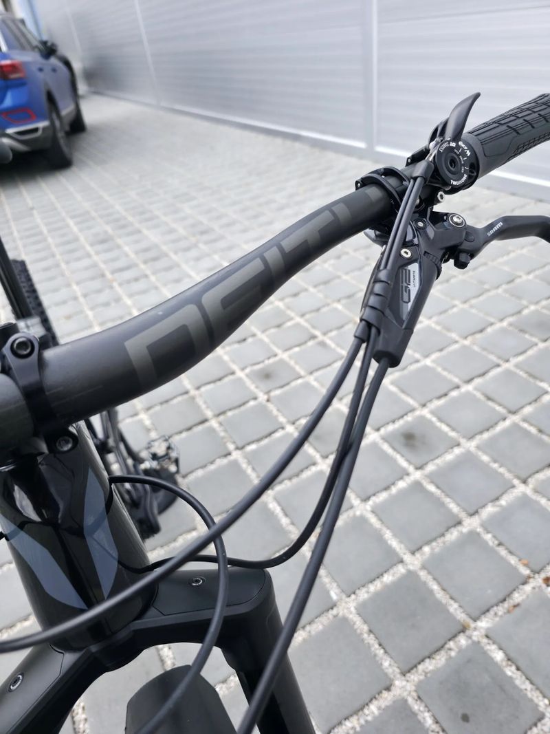 Devinci Django Carbon AXS 29″ - velikost M