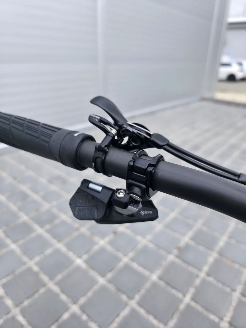 Devinci Django Carbon AXS 29″ - velikost M