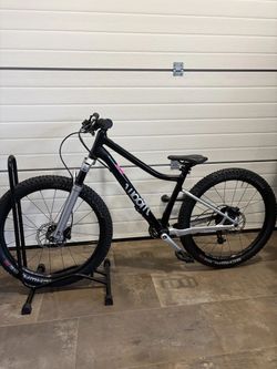 🟢 Dětské horské kolo Woom 5 OFF AIR