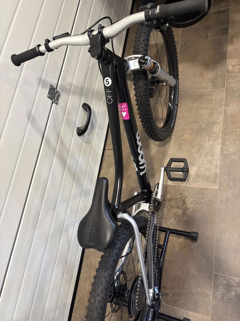 🟢 Dětské horské kolo Woom 5 OFF AIR