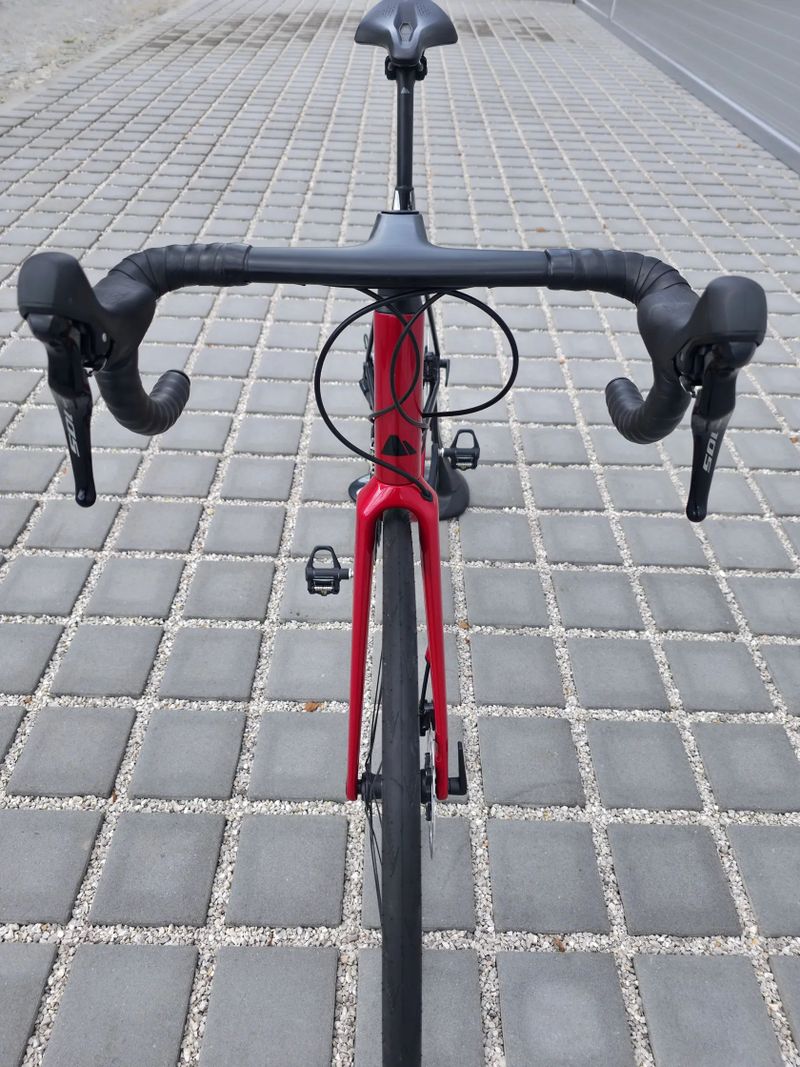 Silniční kolo Canyon Ultimate CF SL7 - 2024 - Shimano 105 – velikost L