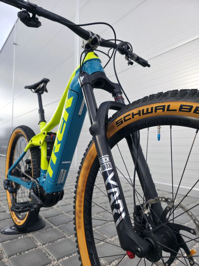 Elektrokolo TREK RAIL 7 AXS 2020 625Wh 29" chip 99km/h velikost M / SRAM GX AXS / Bosch Performance 