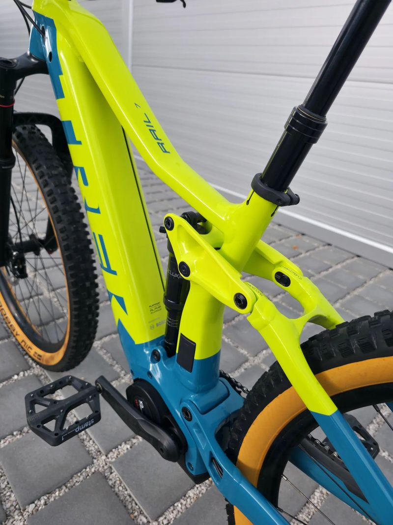 Elektrokolo TREK RAIL 7 AXS 2020 625Wh 29" chip 99km/h velikost M / SRAM GX AXS / Bosch Performance 