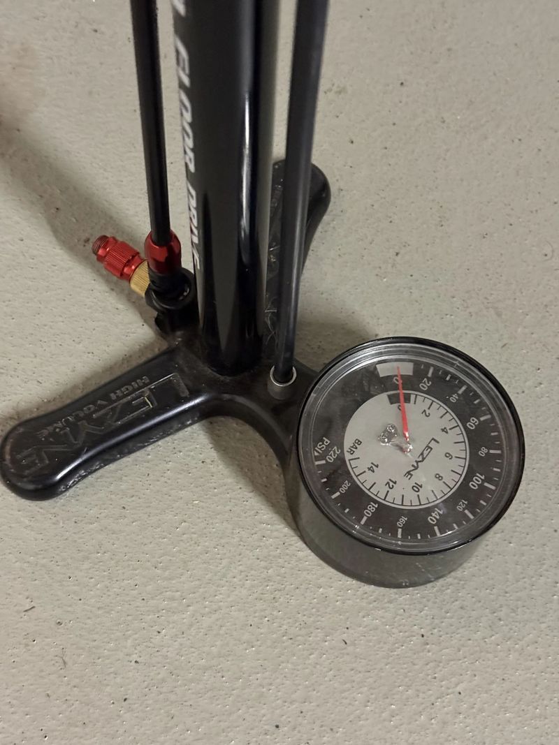 Lezyne Steel Floor Drive