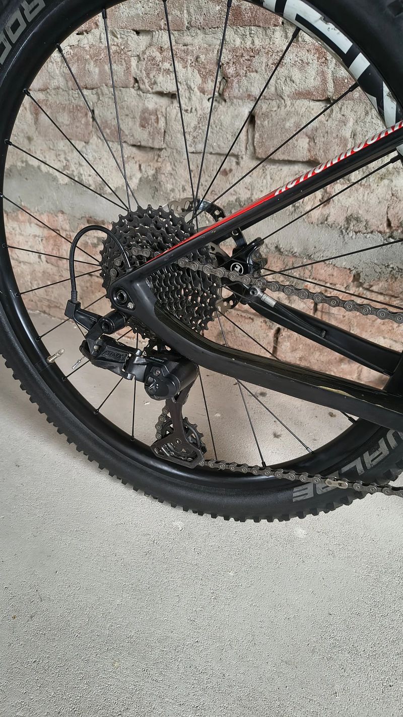 Cube Elite 240 C:62 Pro