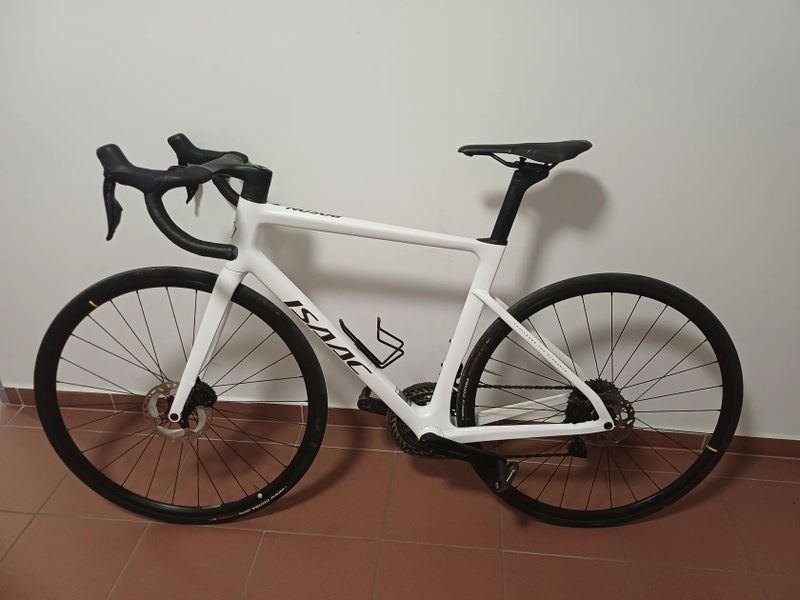 Isaac Boson Mineral white silniční kolo