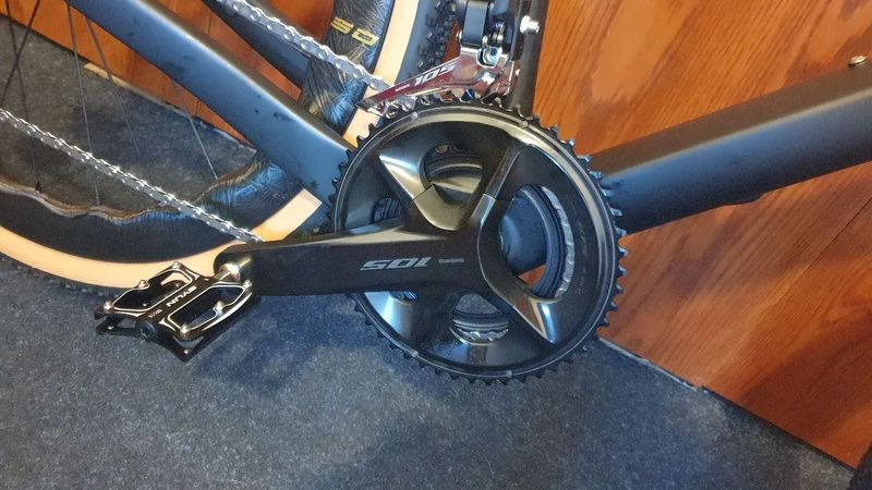 Gravel kolo - Shimano 105 Di2 2x12, matná černá, vel. L