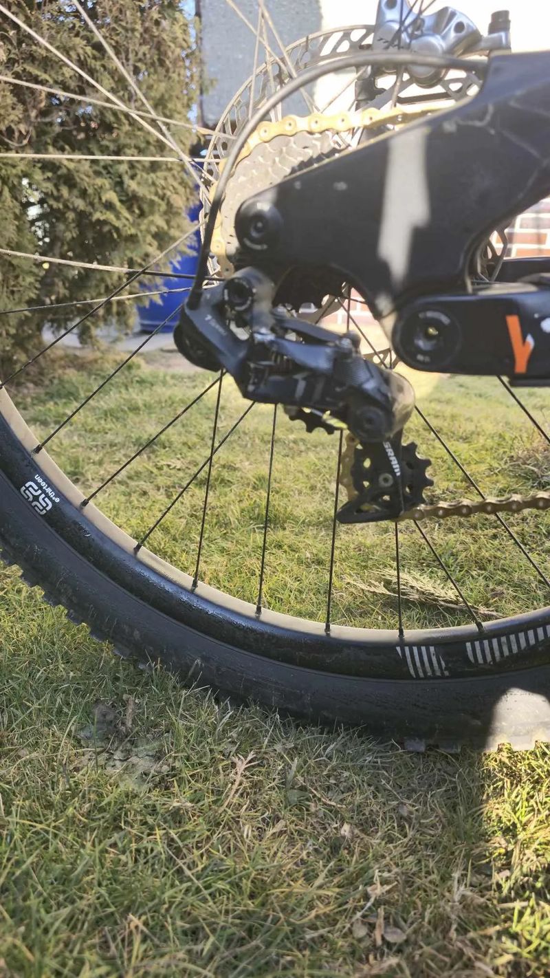 YT Industries Tues cf pro race 2018