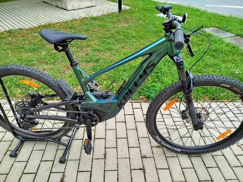 29"/27,5" Kellys THEOS R50 LTD, najeto 462km, velikost M