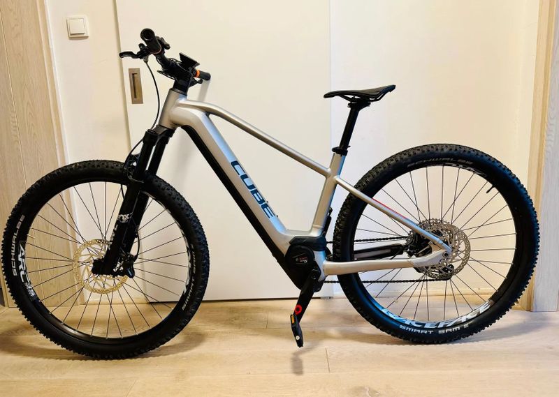 Cube Reaction hybrid SL 750 29