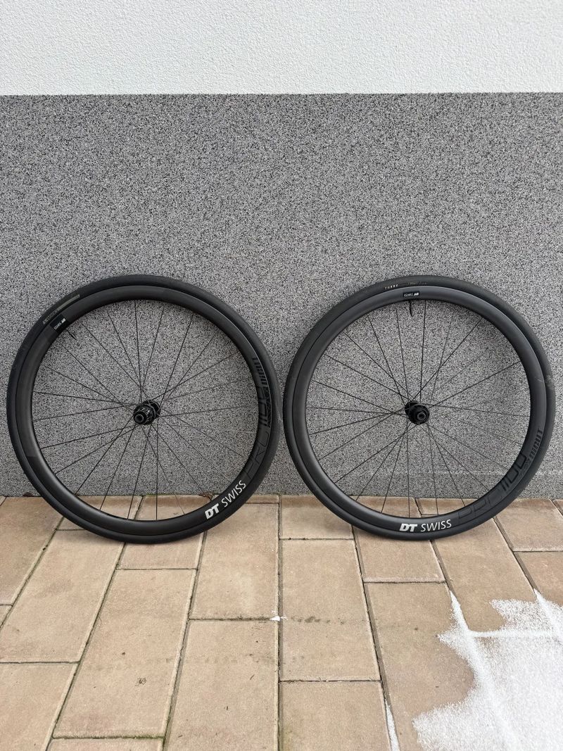 DT Swiss dicht 1100