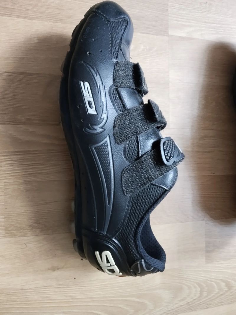 Sidi - cyklistické tretry