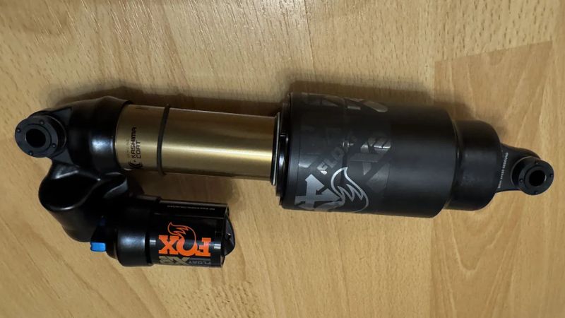 Fox Float X2 Factory 2025, 230x65mm - NOVÝ