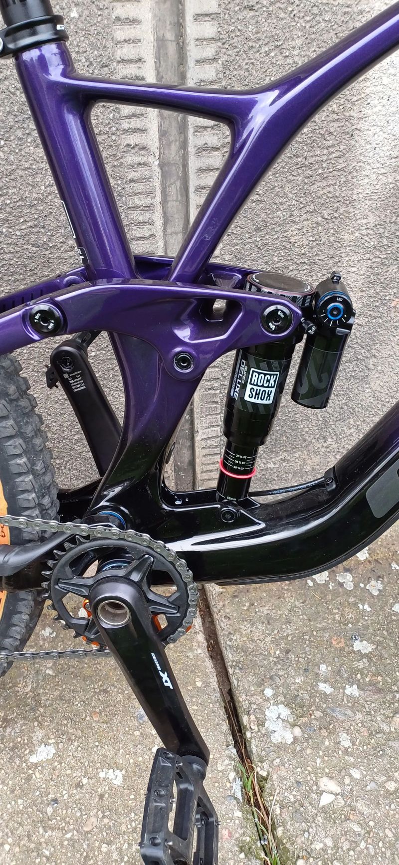 Rám GT Sensor carbon AM MTB