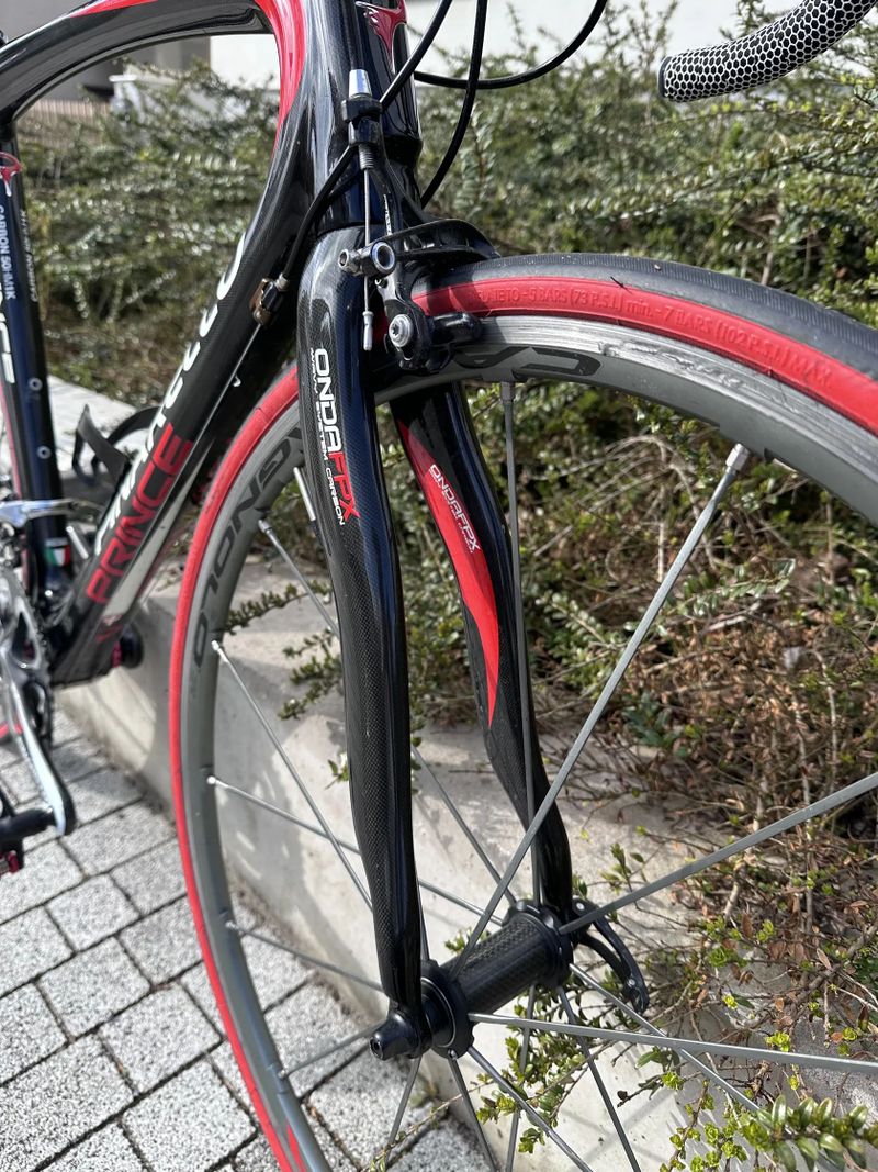 Pinarello Prince Karbon – Campagnolo Record – 15.000 Kč