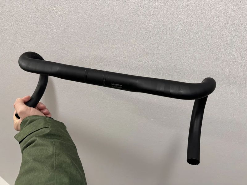 Řidítka Specialized Expert Shallow Drop, 420 mm