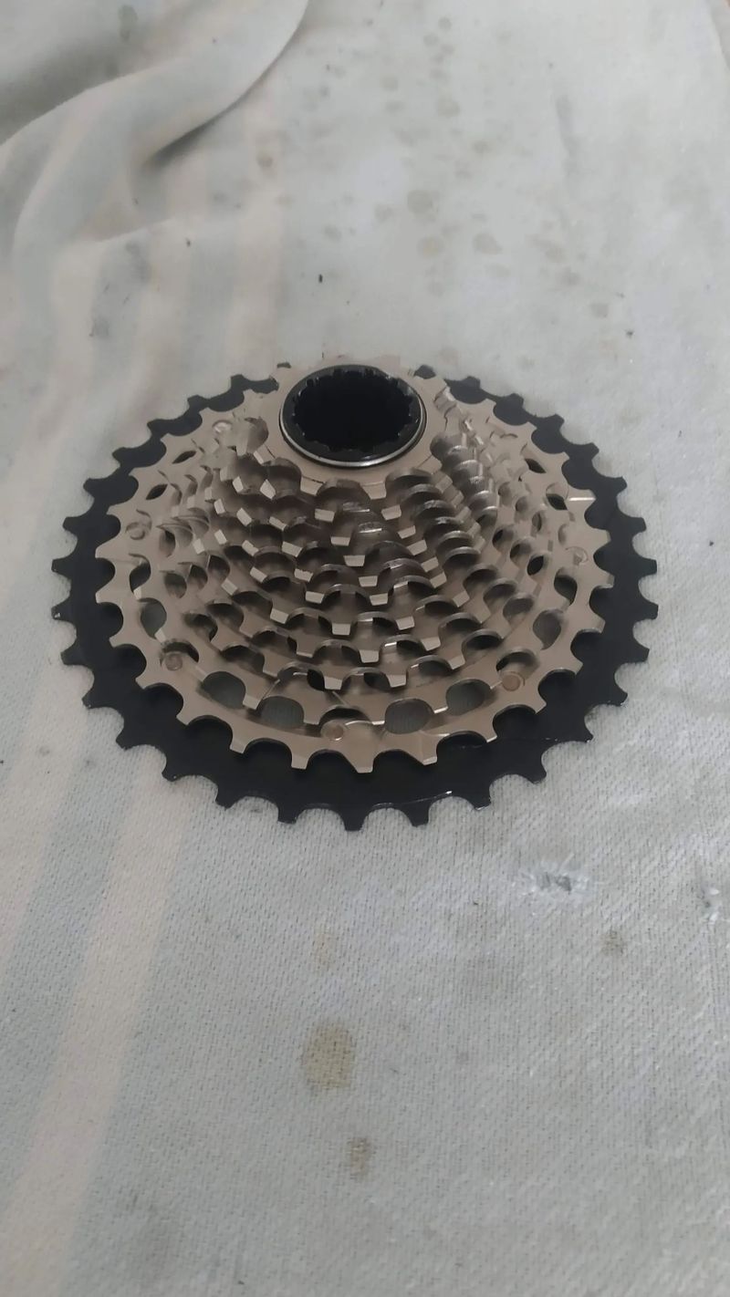 zadni kolo (spise na trenazer) s plastem insider Schwalbe + kazeta ZTTO