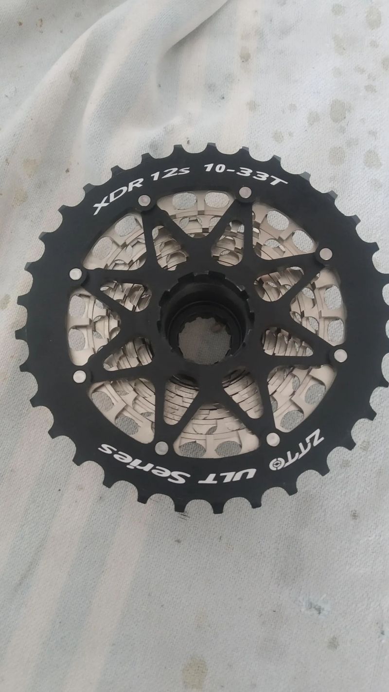 zadni kolo (spise na trenazer) s plastem insider Schwalbe + kazeta ZTTO