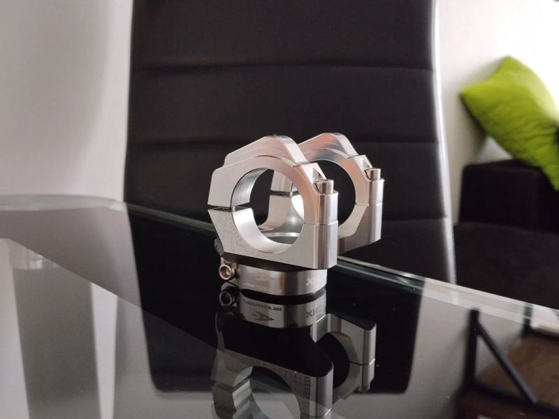 Aerozine XNC 10mm / 31,8mm + packeta Zdarma