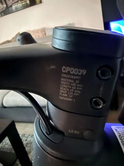 Canyon CP0039 1 1/8" CF Cockpit, 60 mm gravel