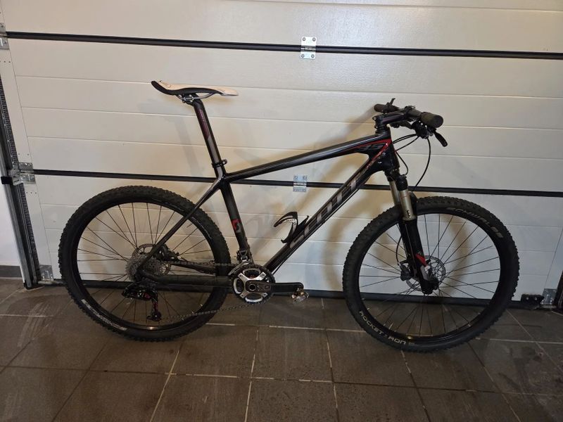 Scott Scale 35 karbon