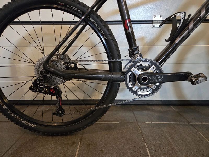 Scott Scale 35 karbon