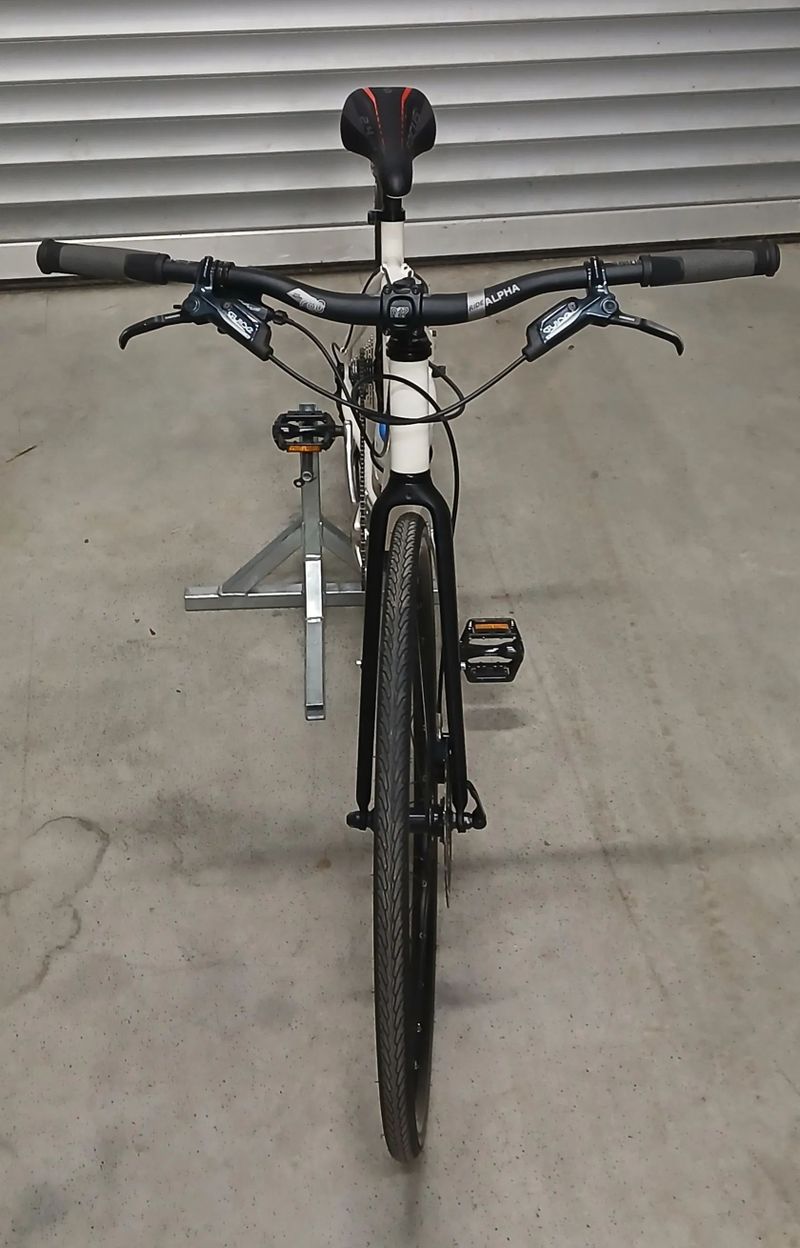 Gravel/trekingové kolo - stavba na MTB26 rámu