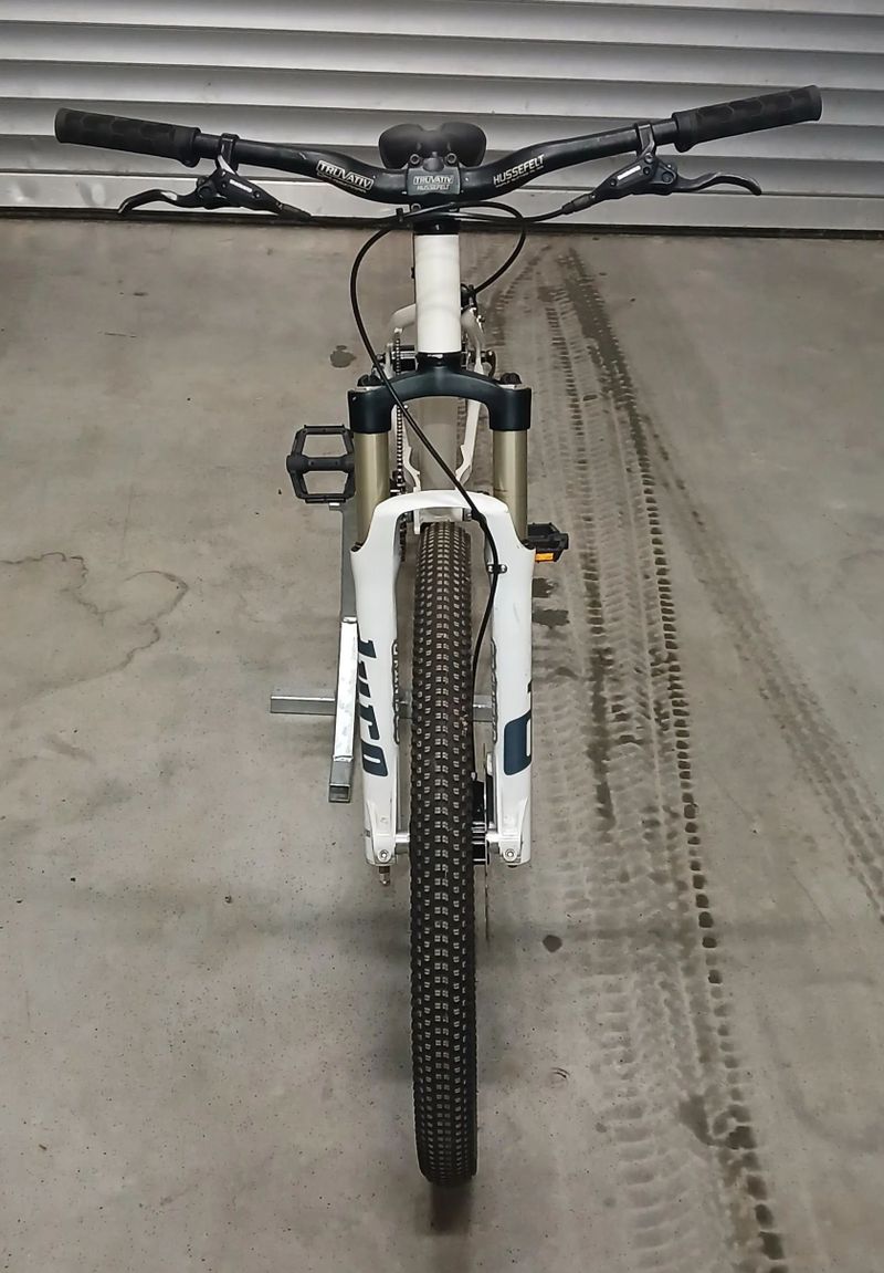 Mongoose Fireball 26