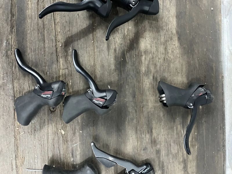 Různé silniční páky - mechanické