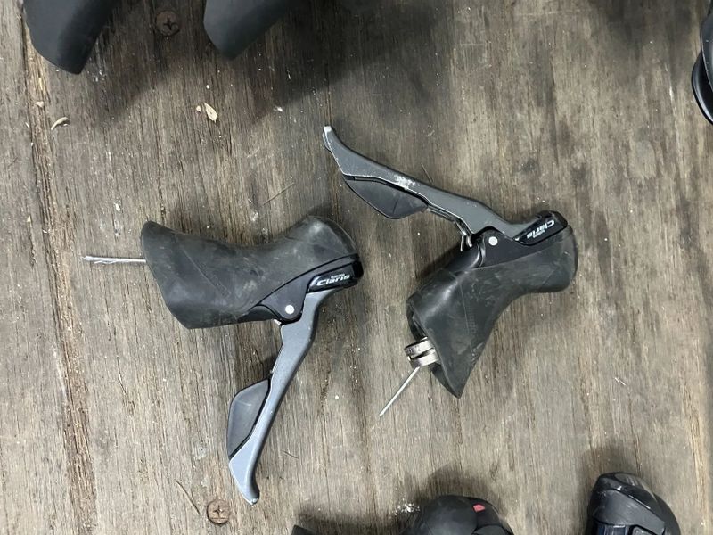 Různé silniční páky - mechanické