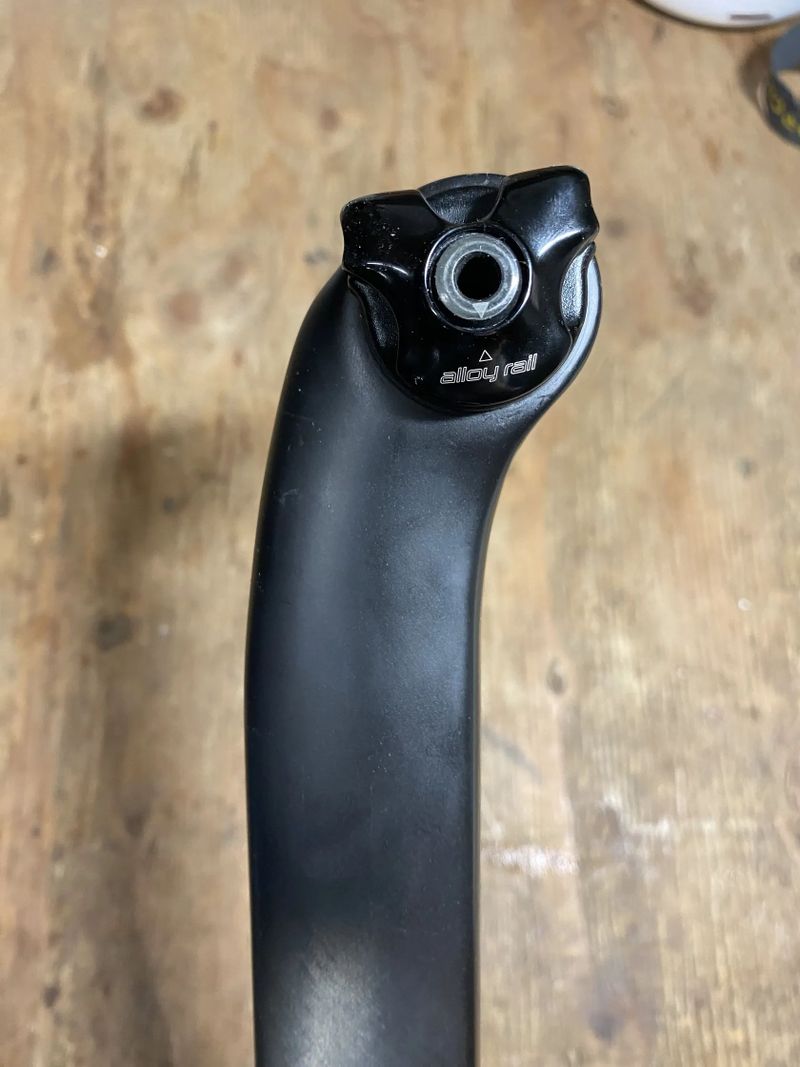 Specialized sedlovka tarmac sl7