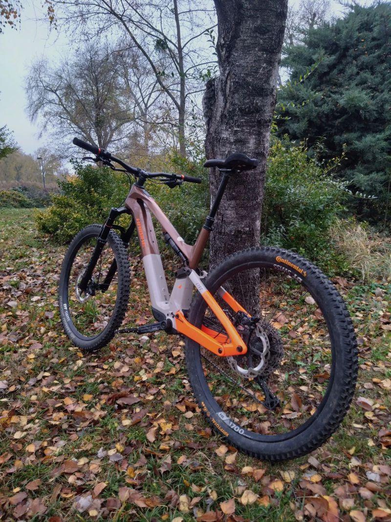 Haibike Lyke CF10 s baterií navíc