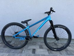 Dirt kolo Rose the Bruce