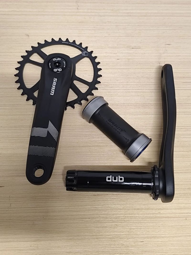 Nové kliky Sram X1+střed