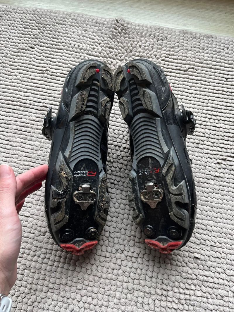 SPD tretry Force vel. 44