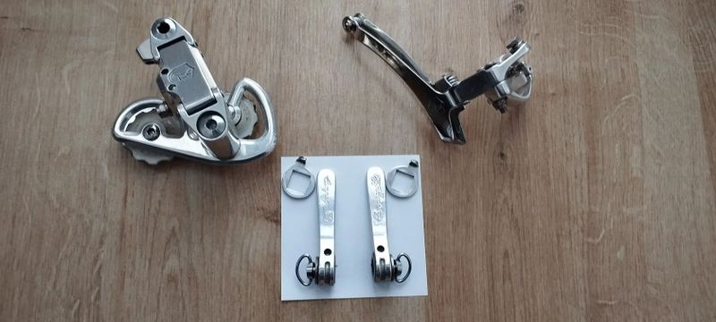 Prodám sadu dílú Campagnolo