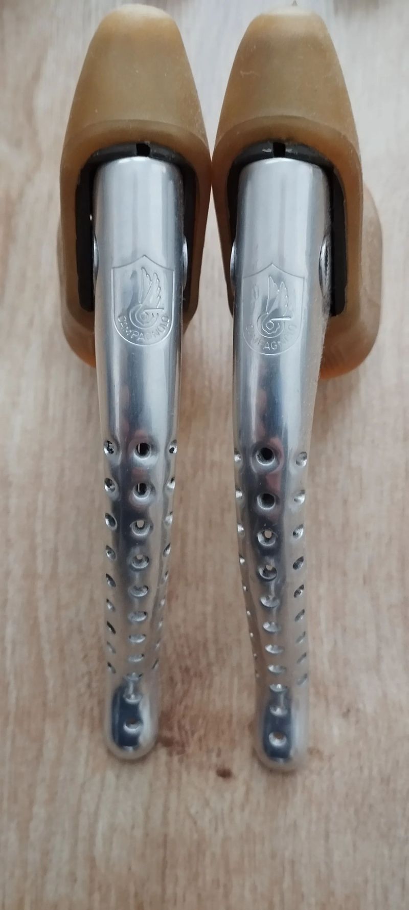 Prodám sadu dílú Campagnolo