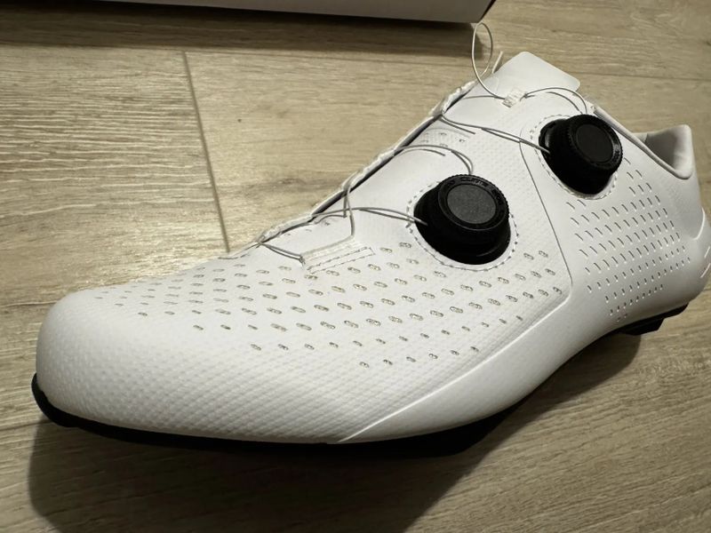 Nové Carbon tretry vel 46 